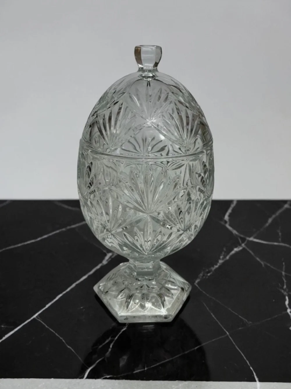 Teleflora Crystal Egg Shaped Pedestal Candy Dish with Lid Jewelry Trinket Dish